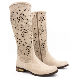 Olivier Botas de mujer caladas Flores beige claro 2