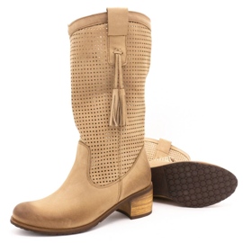 Olivier Botas de mujer caladas D44 beige 4