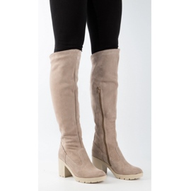 Olivier Botas aislantes de ante beige Margaret en el poste 5