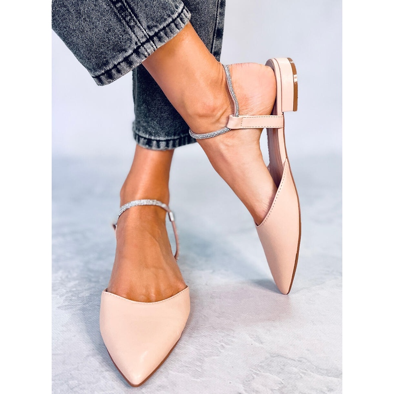 BM Bailarinas con tacón abierto Durie Nude beige 1