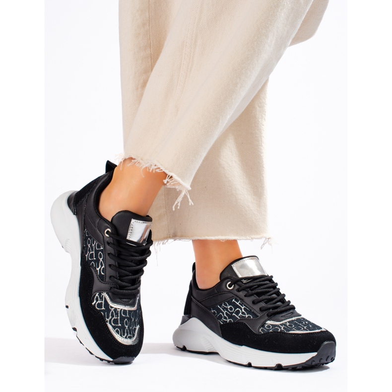 Deportivas de mujer Shelovet en negro con suela gruesa 2