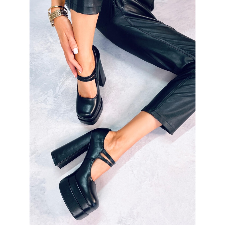 Zapatos de tacón con plataforma de grano negro Loit 2