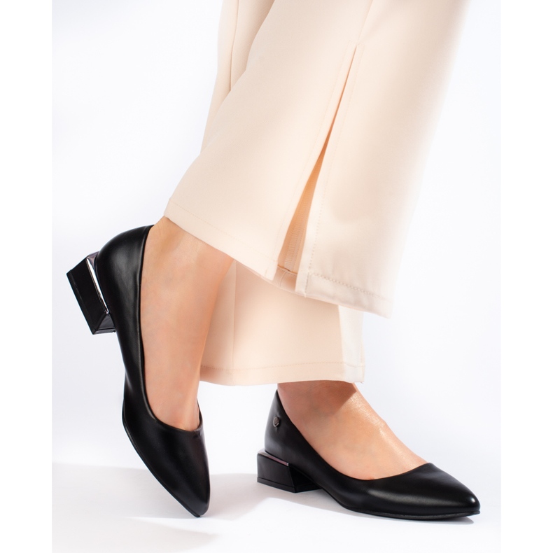 Bailarinas de mujer con tacón bajo Vinceza en color negro 1