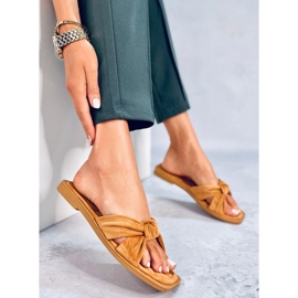 Pantuflas mujer Teese Camel marrón 4