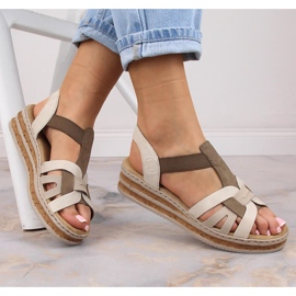 Sandalias cuña mujer cómodas beige Rieker 62918-62 2