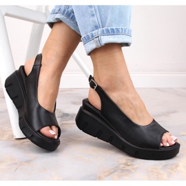 Sandalias de mujer en piel con cuña y plataforma negras Filippo DS3595 negro 1
