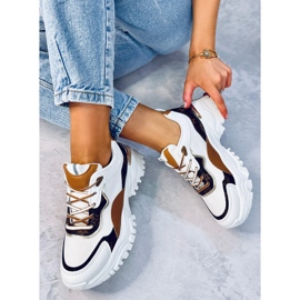 BM Nesbit zapatillas blancas con cuña blanco 2