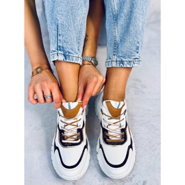 BM Nesbit zapatillas blancas con cuña blanco 3