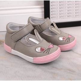 Bailarina niña Kornecki 6480 gris con velcro 3