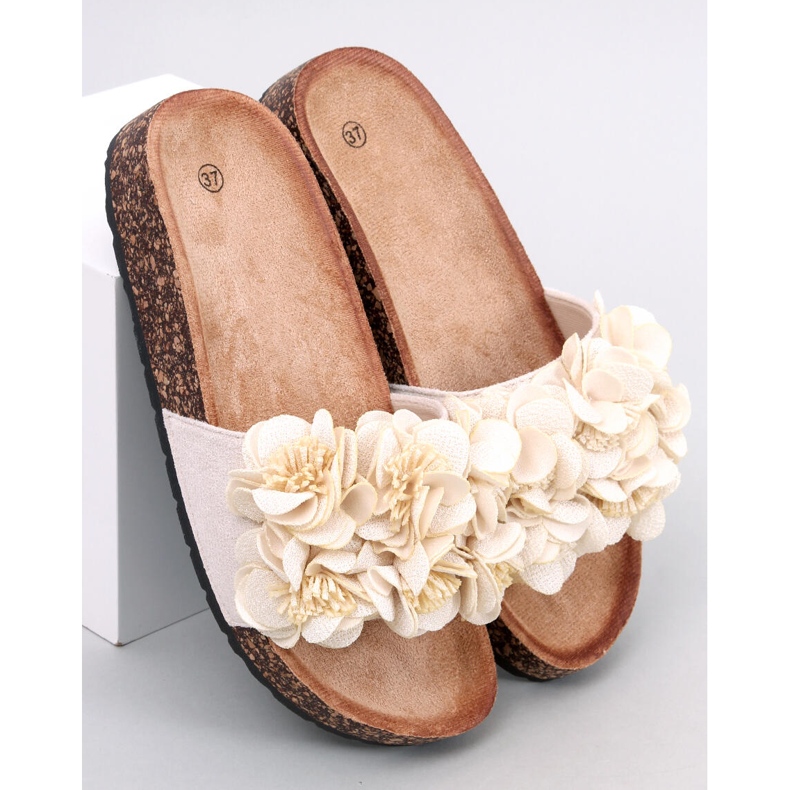 BM Babuchas de corcho con flores Brice Beige 1