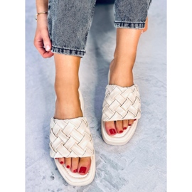 BM Sandalias cuña Inaba Beige 3