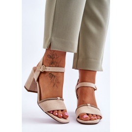 Sandalias Mujer Ante Tacón Bajo Beige Loredo 1