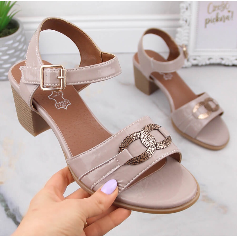 Sandalias mujer lacadas beige en poste Jezzi SA69-31 1