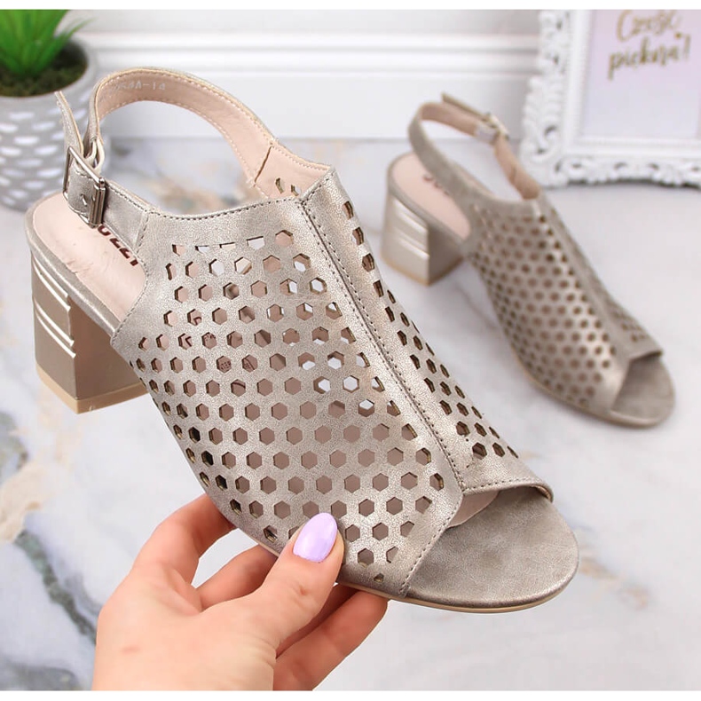 Sandalias mujer tacón dorado calado Jezzi MR1954A-14 1