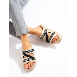 Pantuflas Cómodas LA.FI Beige 1 Pantuflas Cómodas LA.FI Beige 1