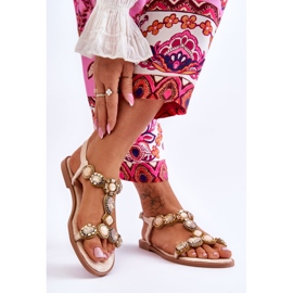 Sandalias Planas Dallas De Ante Beige Con Piedras 2