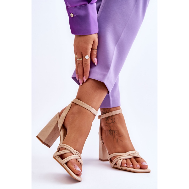 Sandalias Clásicas Ante Beige Bernett 2