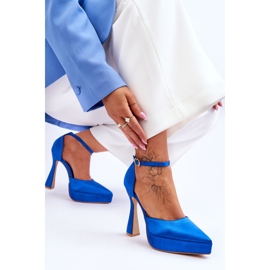 Bombas de moda en una locura azul de tacón alto más ancha 5