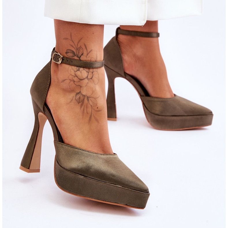 Bombas de moda en una locura verde oscuro de tacón alto 2 Bombas de moda en una locura verde oscuro de tacón alto 2