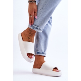 BM Chanclas ligeras de moda en una suela masiva White Rebel blanco 4