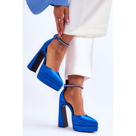 Bombas De Moda En Un Talón Azul Santoro 3