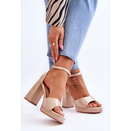 Sandalias De Satén Con Tacones Gruesos Beige Eternity 2
