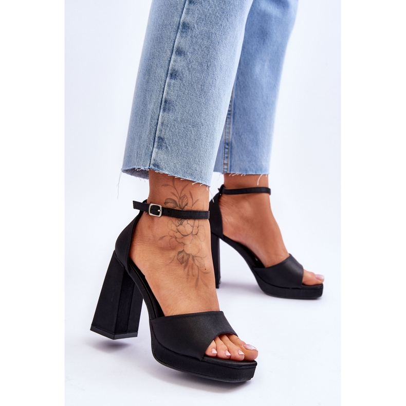 Sandalias de raso en tacones masivos Black Eternity negro 2