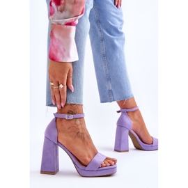 Sandalias De Gamuza De Moda En Un Tacón Cuadrado Púrpura Merila violeta 4