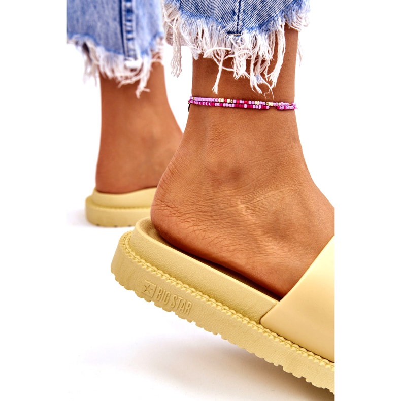 Pantuflas Mujer Big Star JJ274A305 Amarillo 1