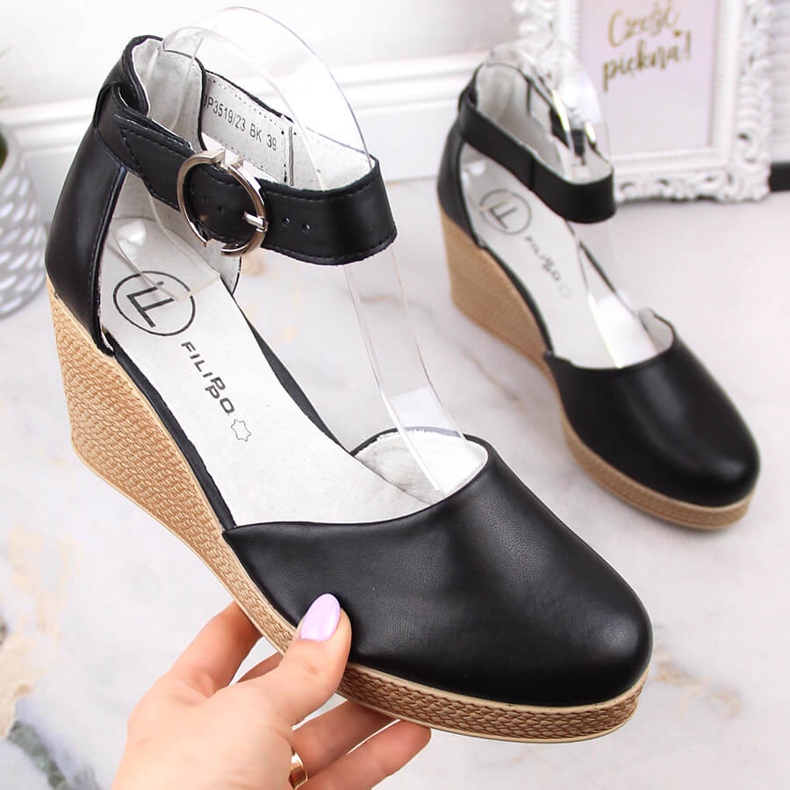 Sandalias cuña mujer en piel negra Filippo DS3519 negro 1