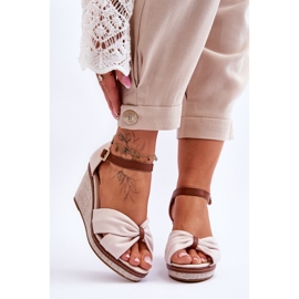 Sandalias Mujer Cuña Beige Claro Daphne 1