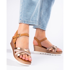 Sandalias mujer cuña Shelovet dorado beige 3