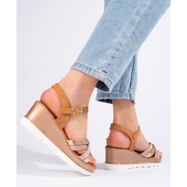 Sandalias mujer cuña Shelovet dorado beige 2