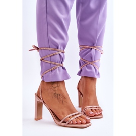 Sandalias Atadas Elegantes Con Strass Nude Nessy beige 1