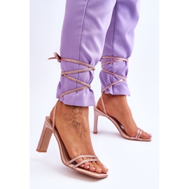 Sandalias Atadas Elegantes Con Strass Nude Nessy beige 2 Sandalias Atadas Elegantes Con Strass Nude Nessy beige 2