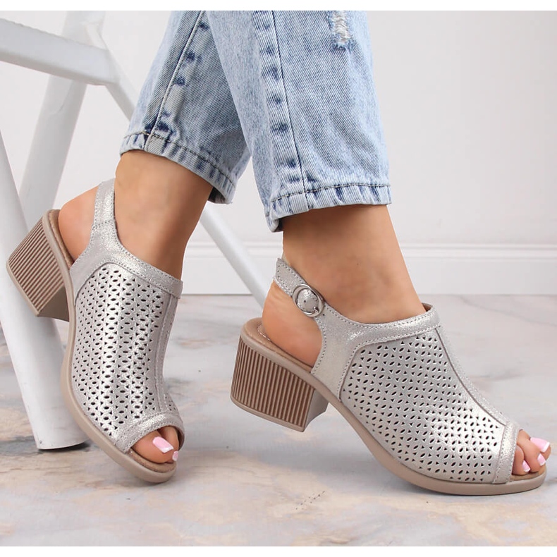 Beige/oro Sandalias Filippo Cuero Calado DS4475 dorado 2