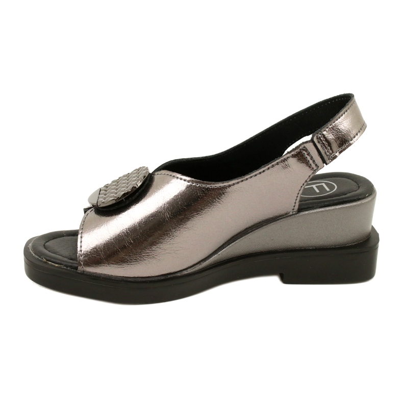 Sandalias Cuña Gun Metal Filippo DS4469/23 marrón 2
