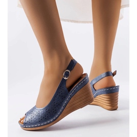 Sandalias de cuña caladas azul marino de Emeral 1 Sandalias de cuña caladas azul marino de Emeral 1