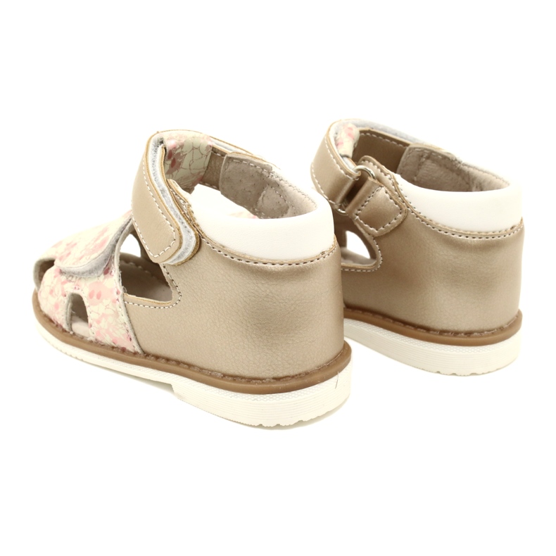 Evento Sandalias chicas dorado 4