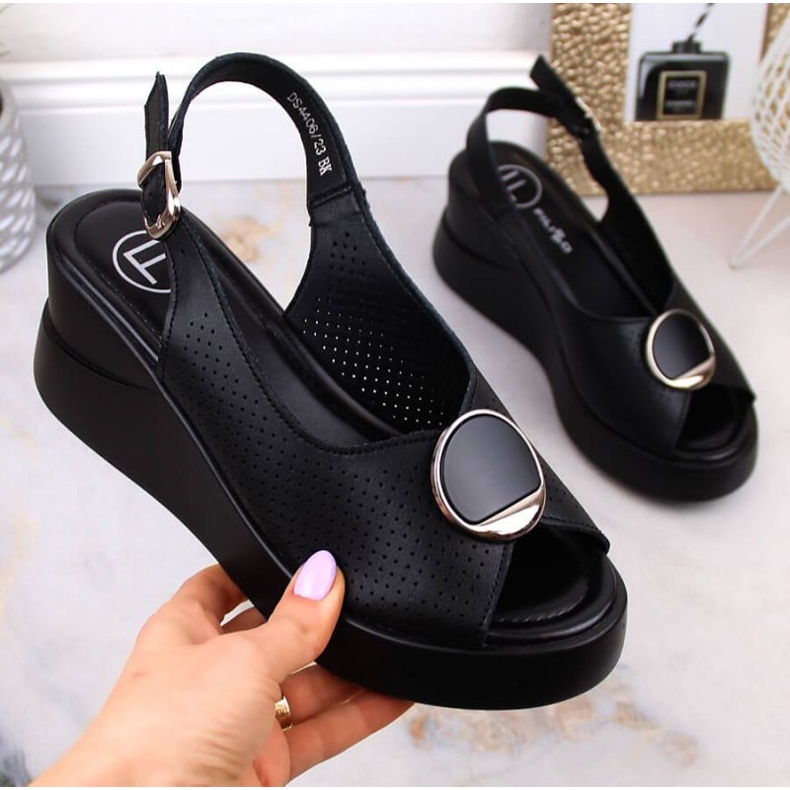 Sandalias con cuña de piel Filippo W DS4406 negro 1