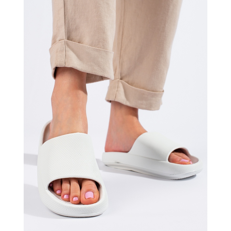 Gorras blancas de mujer Shelovet blanco 2