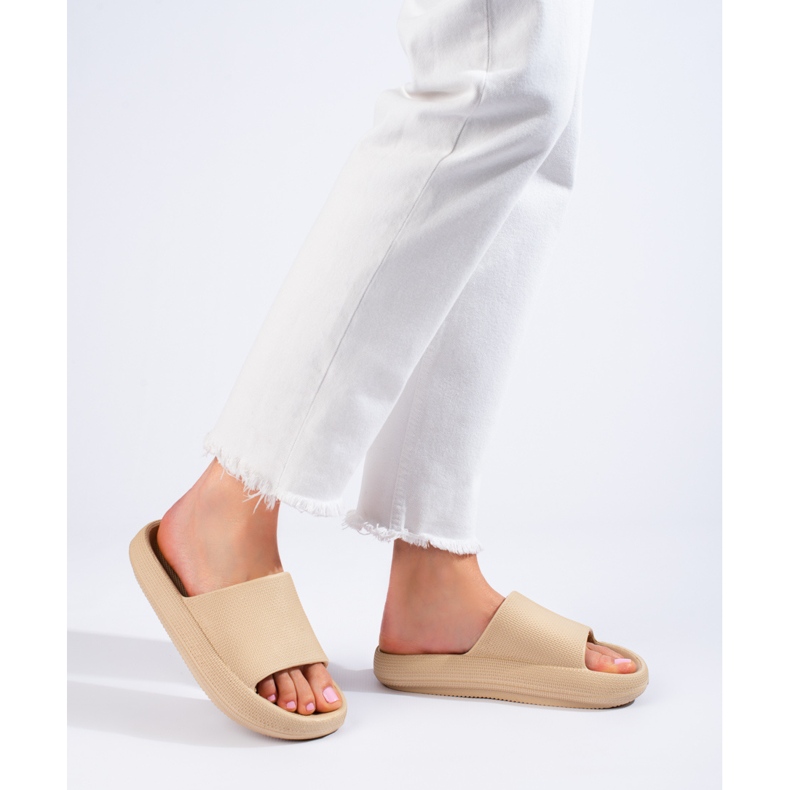 Pantuflas de mujer Shelovet color crema beige 1