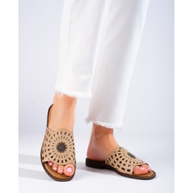 W. Potocki Babuchas beige oscuro caladas para mujer de Potocki 2