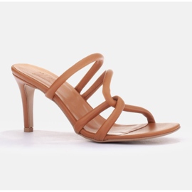 Marco Shoes tacones Tubelare con tiras marrón 1