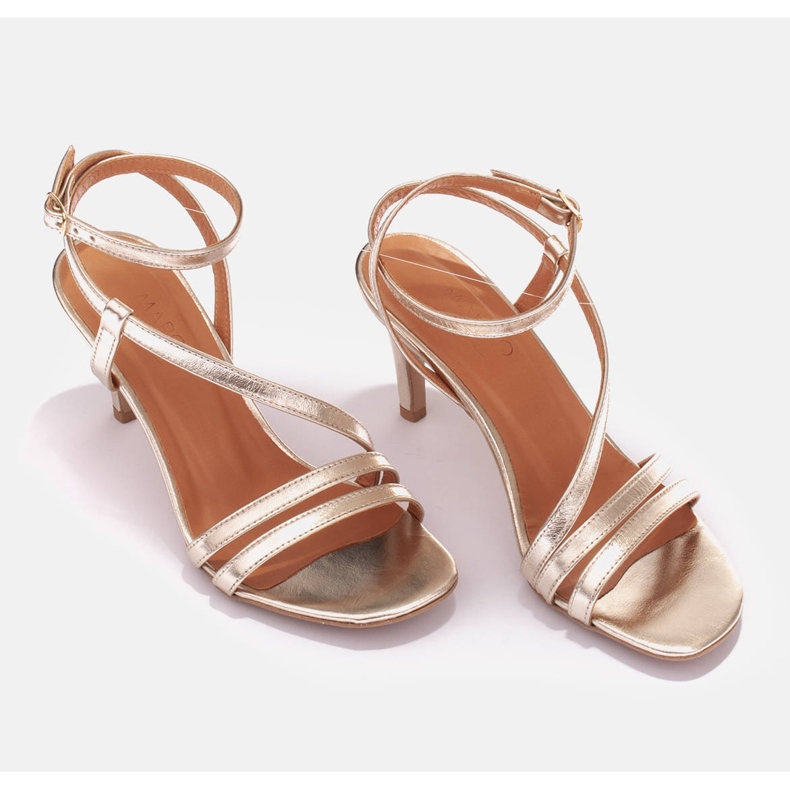 Marco Shoes Sandalias de tacón alto dorado 1