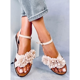 Sandalias de cuña con diseño floral en beige de Hahn 5