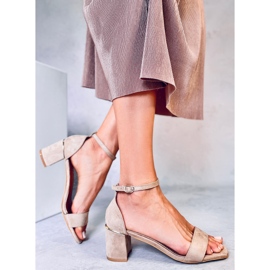 Sandalias de tacón bajo Rocco Apricot beige 3