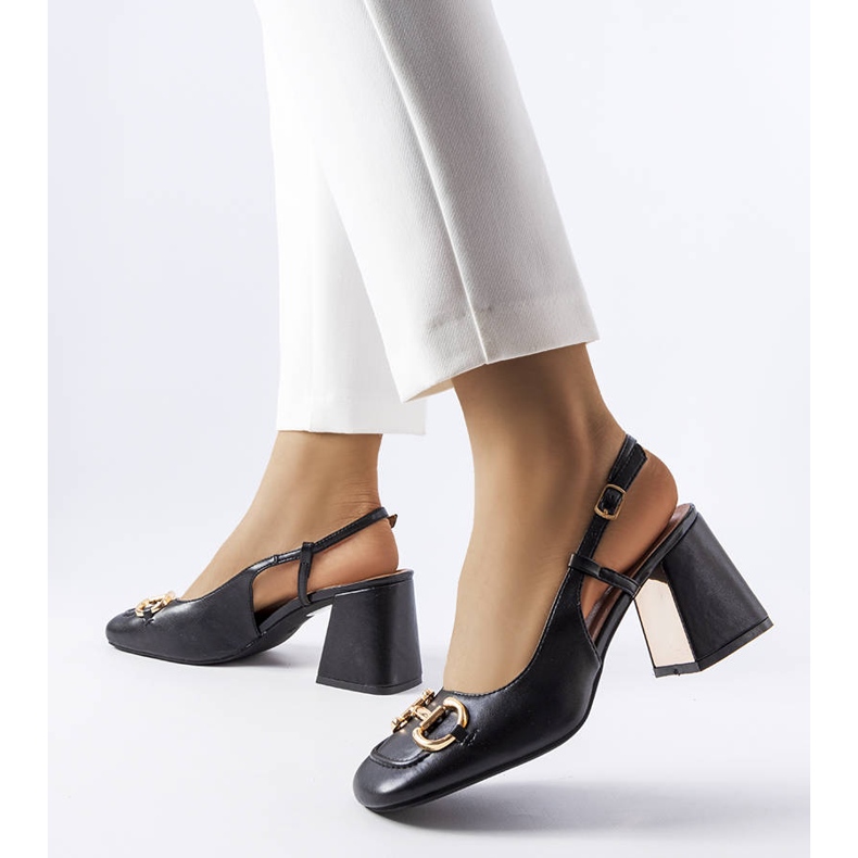 Sandalias negras de tacón alto de Parrish. negro 1