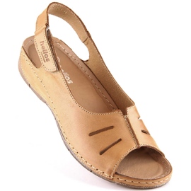 Cómodas sandalias mujer de piel con velcro marrón Helios 117 1