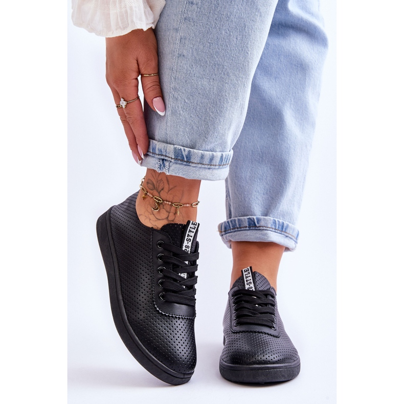 Sneakers Mujer Cordones Calados Negro Carinel blanco 1 Sneakers Mujer Cordones Calados Negro Carinel blanco 1